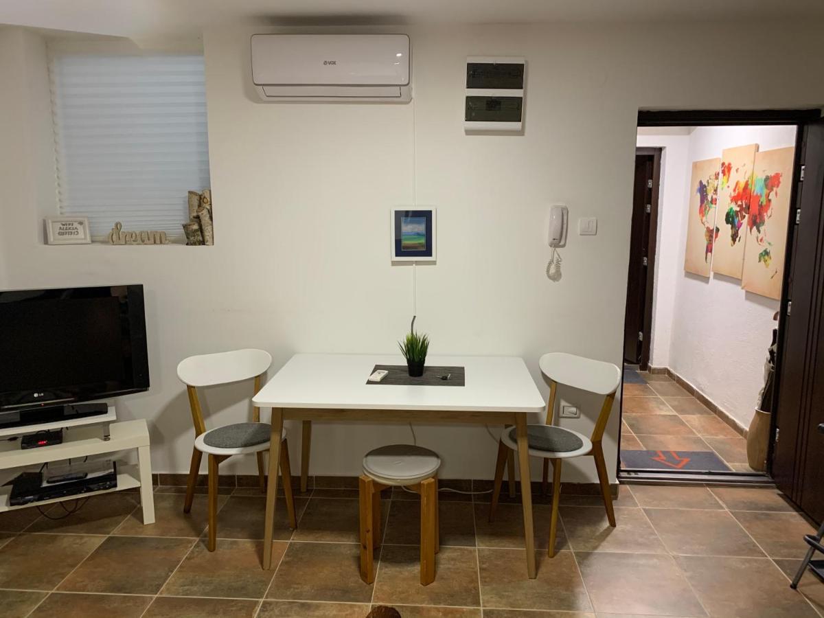 A6 Apartment Novi Sad Exterior foto